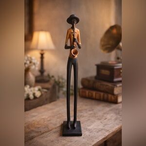 DECO 79 TALL Jazz Saxophone 🎷 Musician Polystone Figurine 4inW 24inT Collect